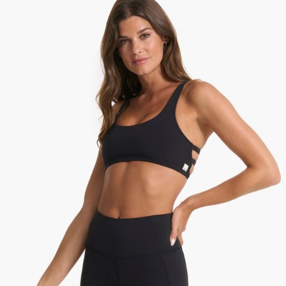 NWT Vuori Yosemite Sports Bra - Black - Size L